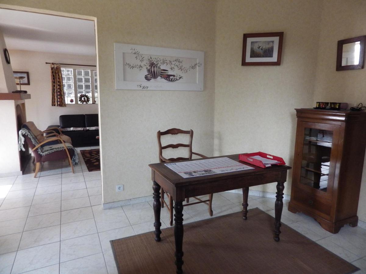 Gite 32 Rue Du Huit Mai Freneuse  Esterno foto