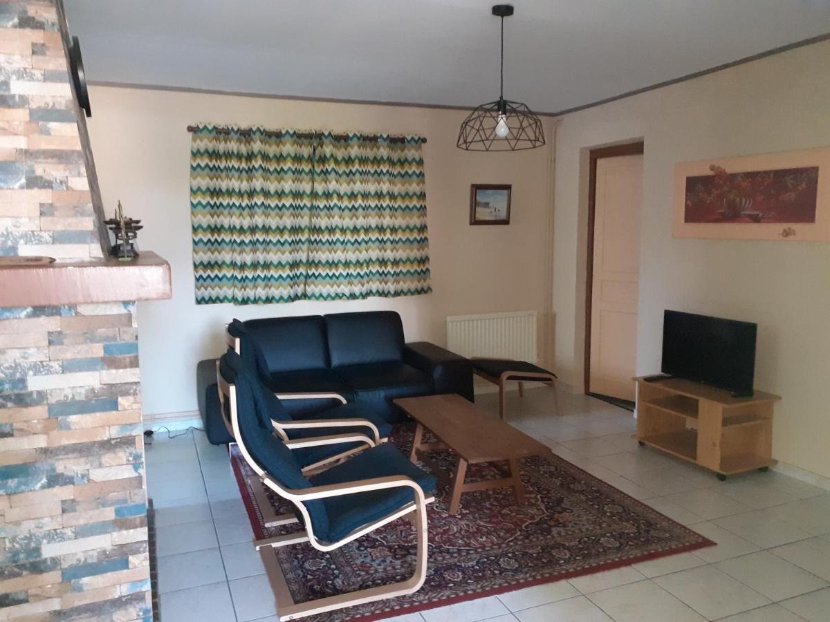 Gite 32 Rue Du Huit Mai Freneuse  Esterno foto