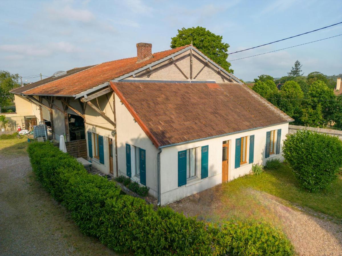 Gite 32 Rue Du Huit Mai Freneuse  Esterno foto