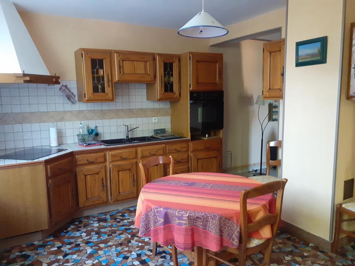 Gite 32 Rue Du Huit Mai Freneuse  Esterno foto