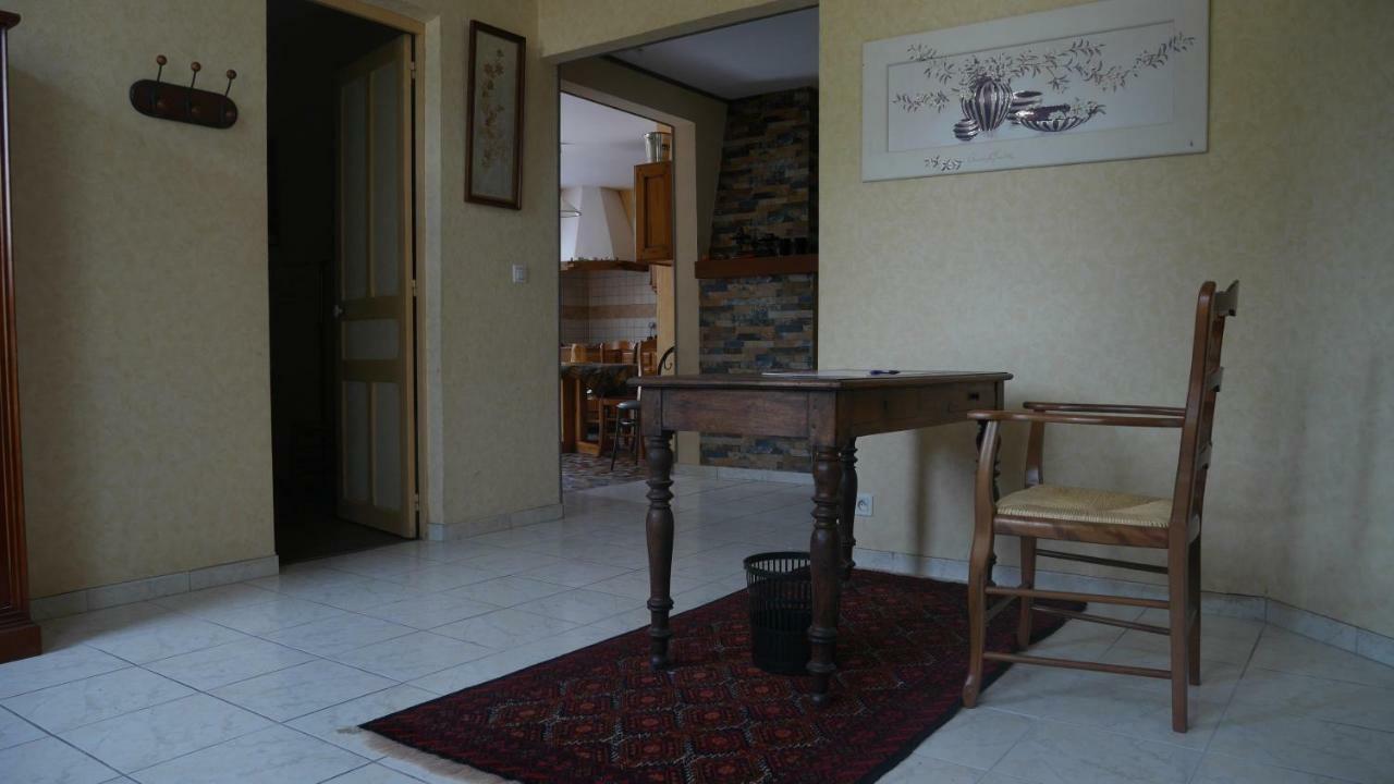 Gite 32 Rue Du Huit Mai Freneuse  Esterno foto